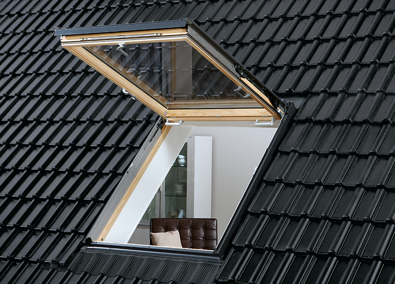 Velux Wohn- Ausstiegsfenster  GTL - SK08.3070 klar Alu Thermo 114 x 140 cm